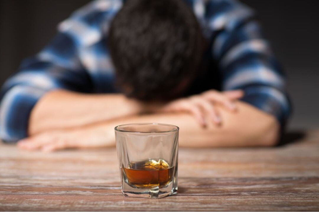 az álmosság az alkohol hirtelen megvonásának következménye lehet
